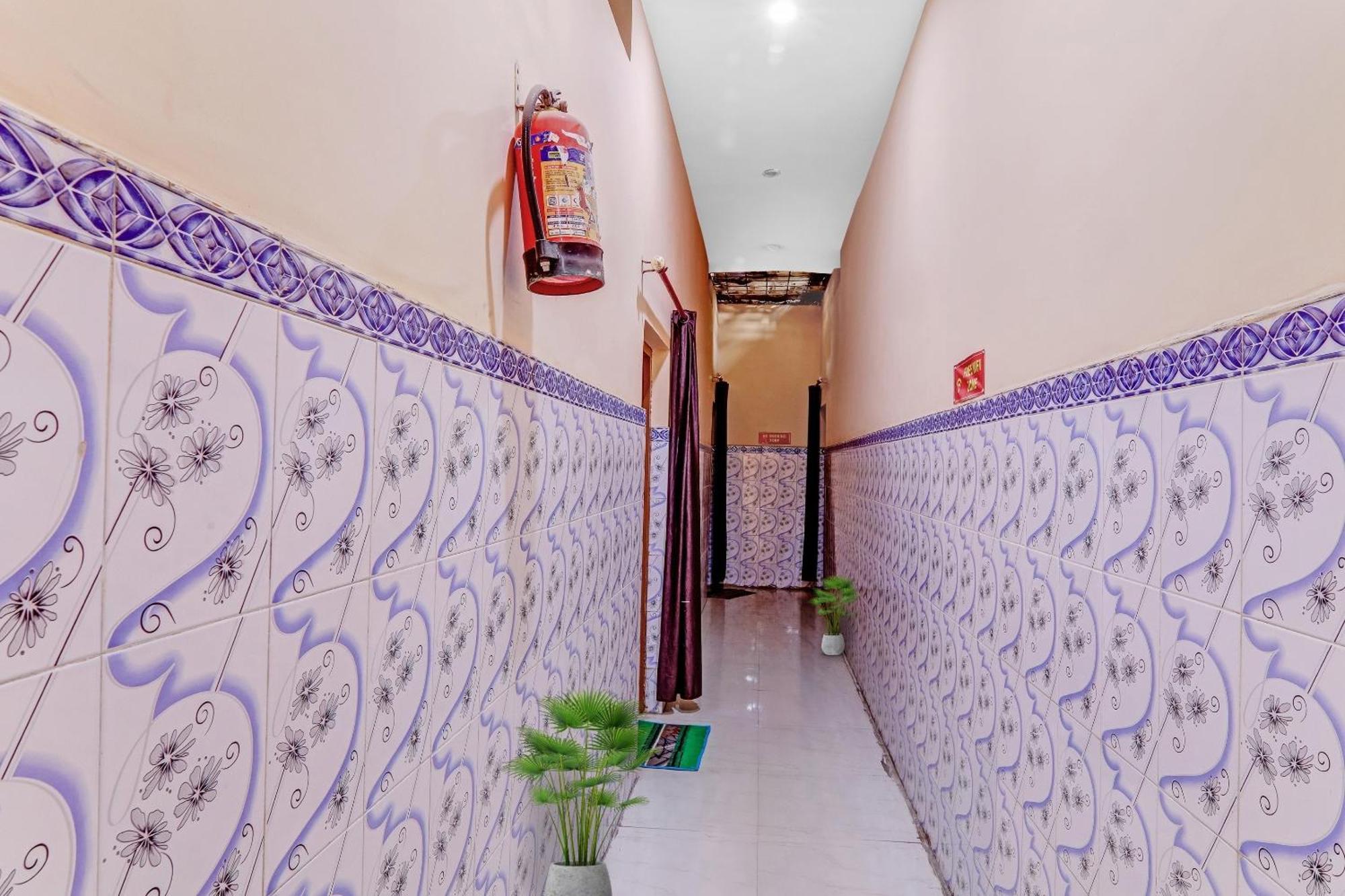 Flagship Hotel Suman Niwas Bijnaur Екстериор снимка