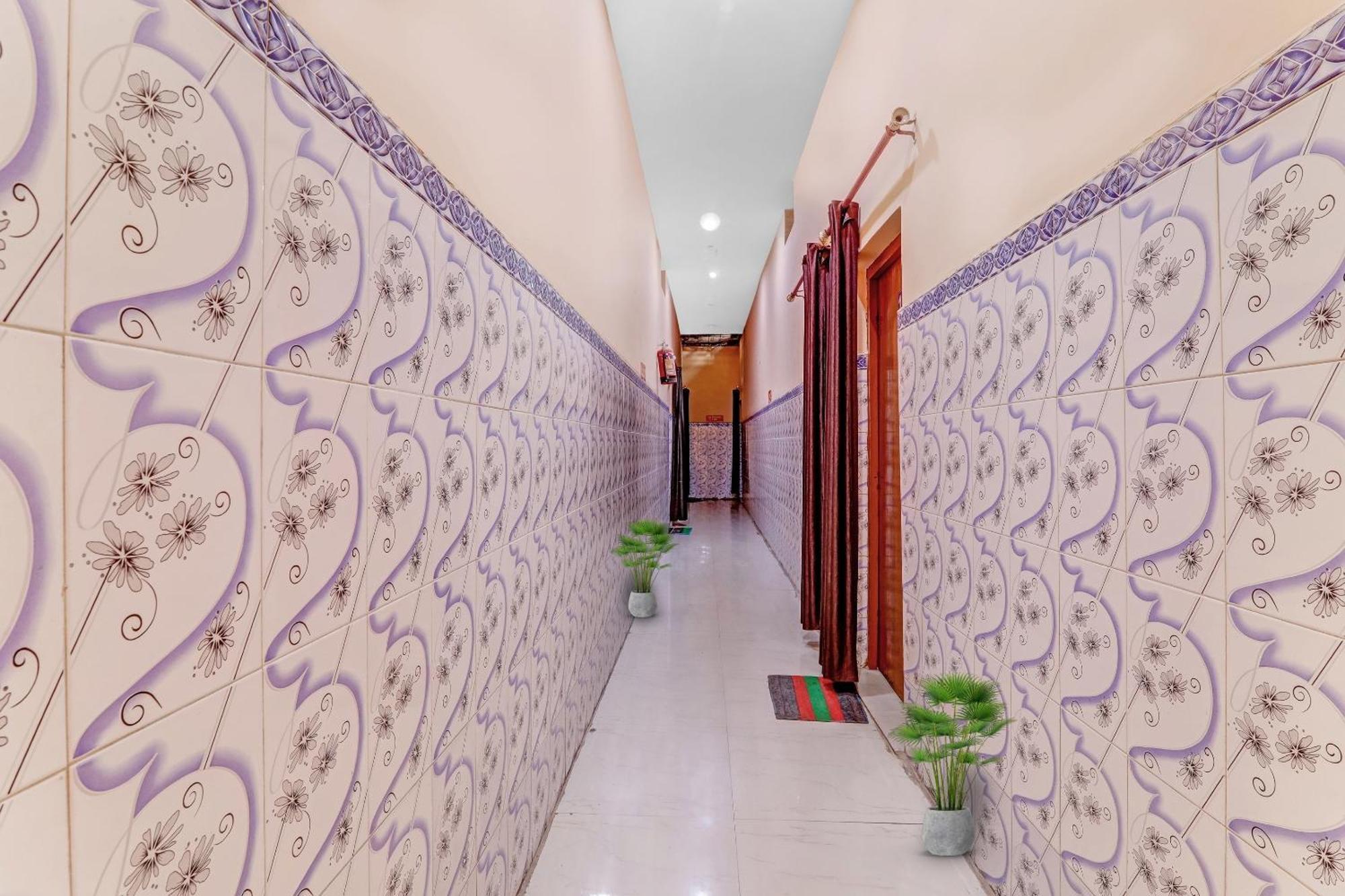 Flagship Hotel Suman Niwas Bijnaur Екстериор снимка
